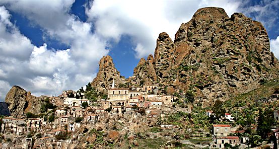 pentedattilo-01-travelmapitaly.com