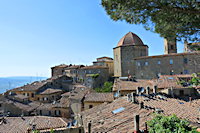 volterra-baptistery-travelmapitaly.com